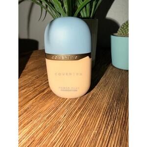 Cover fx power play foundation M4